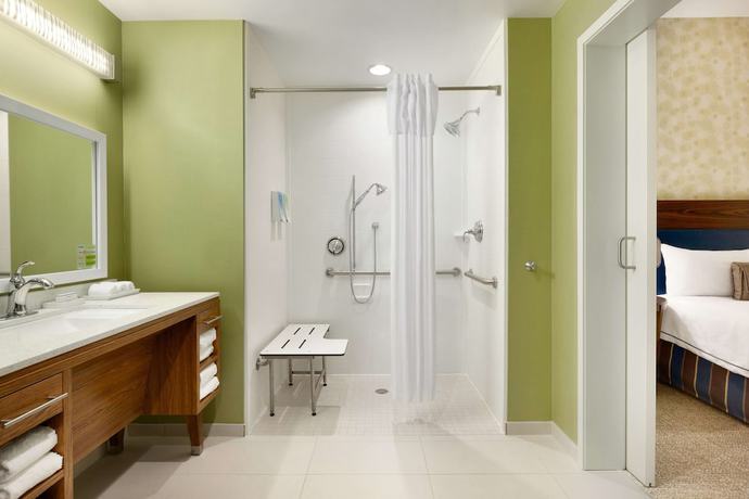 Imagen de la habitación del Hotel Home2 Suites By Hilton Destin. Foto 2