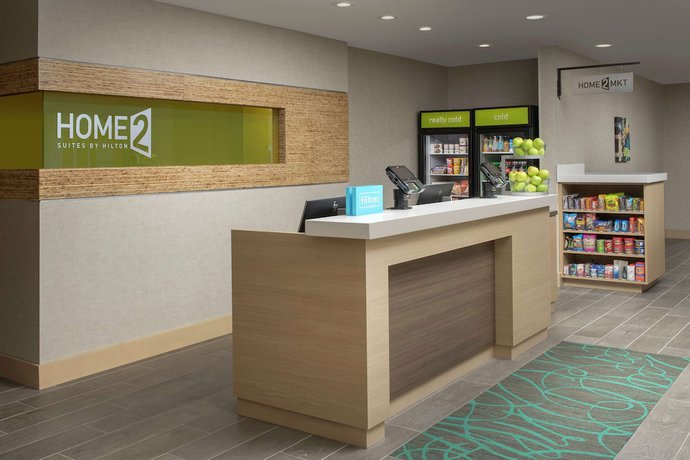 Imagen de los interiores del Hotel Home2 Suites By Hilton Edison. Foto 19