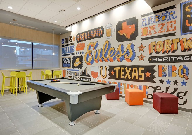 Imagen de los interiores del Hotel Home2 Suites By Hilton Euless Dfw West. Foto 18