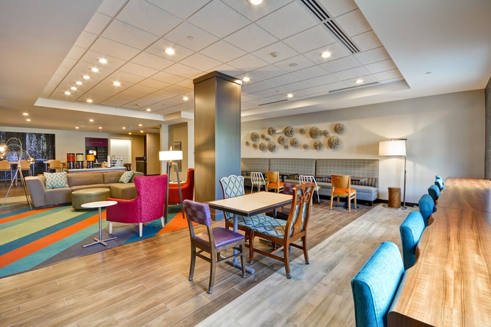 Imagen de los interiores del Hotel Home2 Suites By Hilton Evansville. Foto 17