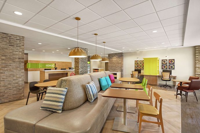 Imagen de los interiores del Hotel Home2 Suites By Hilton Fernandina Beach Amelia Island, Fl. Foto 17