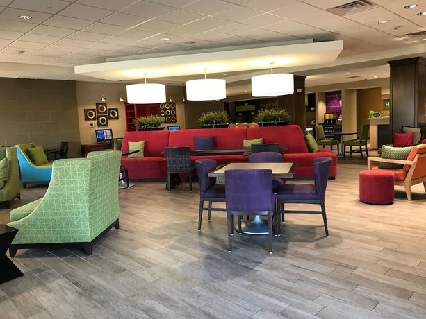 Imagen del bar/restaurante del Hotel Home2 Suites By Hilton Fort Smith Ar. Foto 2