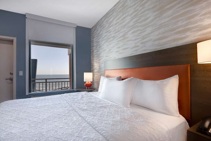 Imagen de la habitación del Hotel Home2 Suites By Hilton Galveston. Foto 13