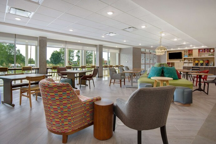 Imagen general del Hotel Home2 Suites By Hilton Grand Rapids Airport. Foto 1