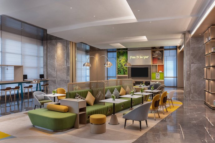 Imagen de los interiores del Hotel Home2 Suites By Hilton Guiyang Airport. Foto 19