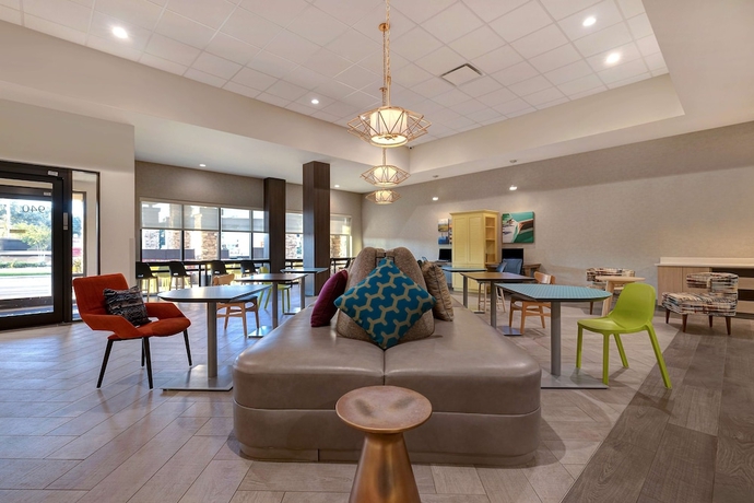 Imagen de los interiores del Hotel Home2 Suites By Hilton Gulf Breeze Pensacola Area. Foto 17