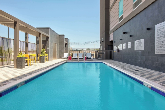 Imagen de la piscina del Hotel Home2 Suites By Hilton Huntsville, Tx. Foto 19
