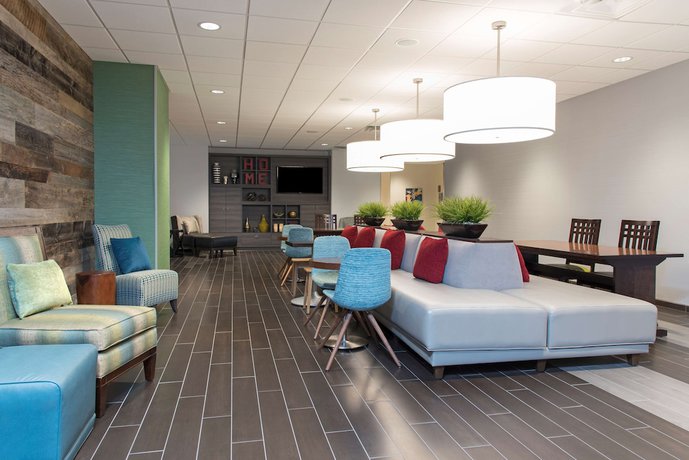 Imagen de los interiores del Hotel Home2 Suites By Hilton Indianapolis Downtown. Foto 18