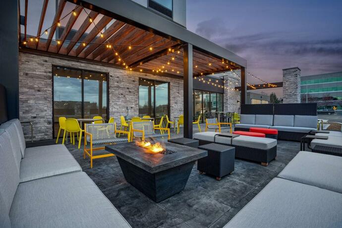 Imagen general del Hotel Home2 Suites By Hilton Indianapolis North At Intech Park. Foto 1