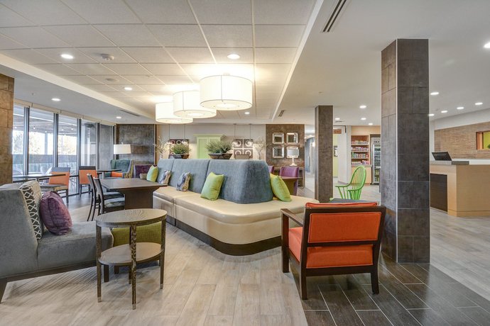 Imagen de los interiores del Hotel Home2 Suites By Hilton Irving / Dfw Airport North. Foto 16