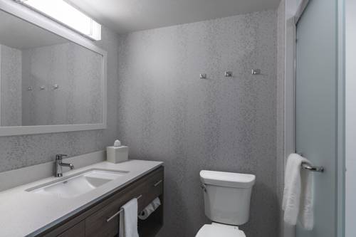 Imagen de la habitación del Hotel Home2 Suites By Hilton Kingman. Foto 2