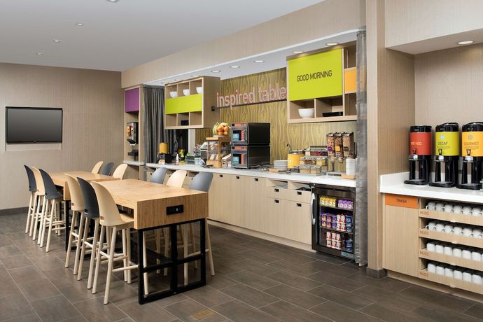 Imagen del bar/restaurante del Hotel Home2 Suites By Hilton Las Cruces. Foto 2