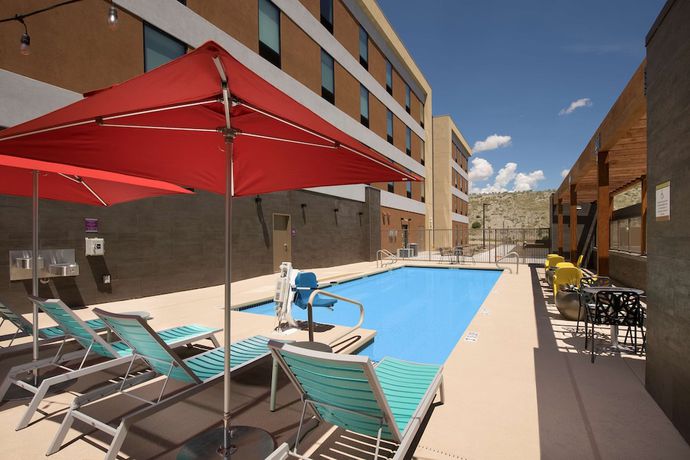 Imagen de la piscina del Hotel Home2 Suites By Hilton Las Cruces. Foto 20
