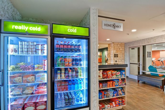 Imagen del bar/restaurante del Hotel Home2 Suites By Hilton Las Vegas Strip South. Foto 2