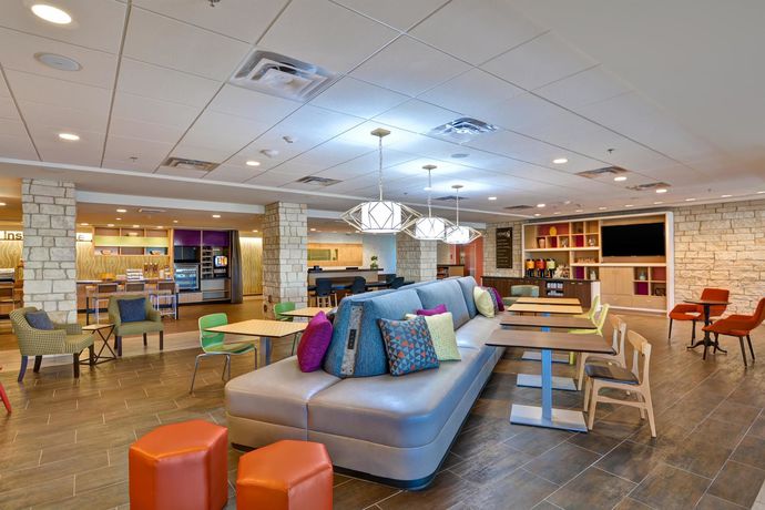 Imagen del bar/restaurante del Hotel Home2 Suites By Hilton Las Vegas Strip South. Foto 4