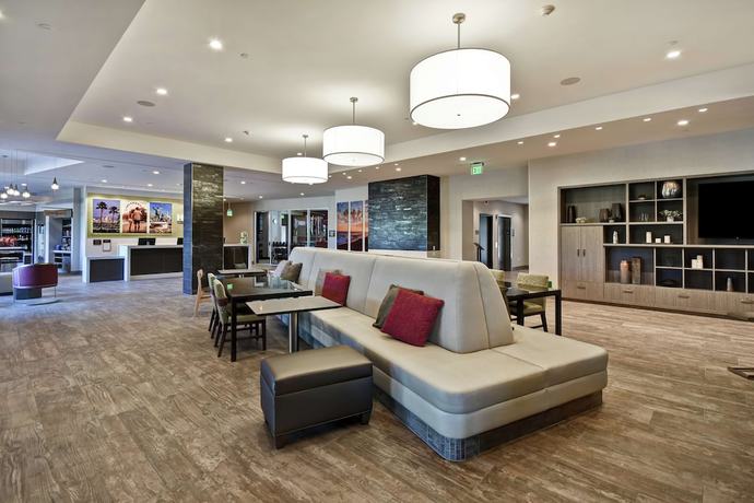 Imagen de los interiores del Hotel Home2 Suites By Hilton Los Angeles Montebello. Foto 20