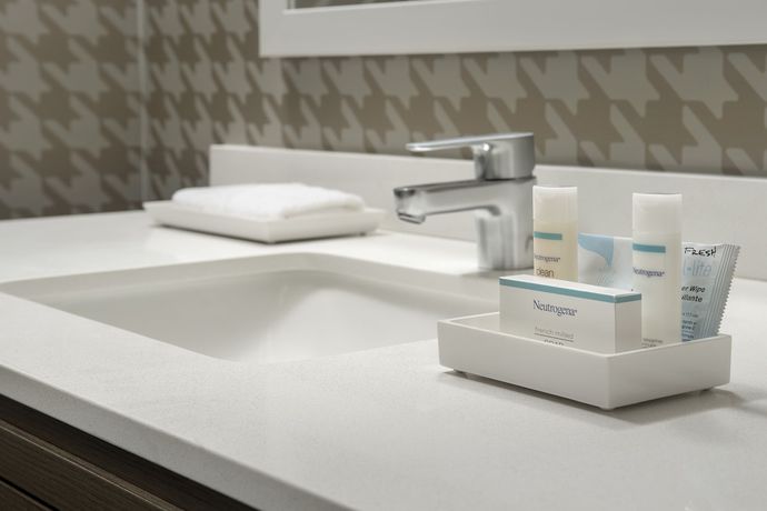 Imagen de la habitación del Hotel Home2 Suites By Hilton Miami Doral West Airport. Foto 13