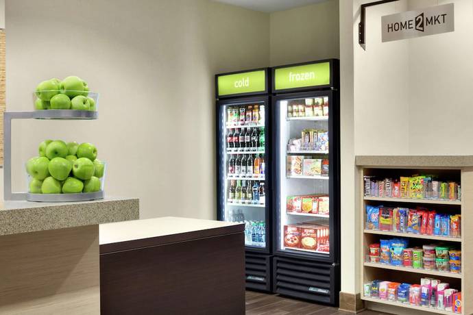 Imagen de los interiores del Hotel Home2 Suites By Hilton Middletown. Foto 18