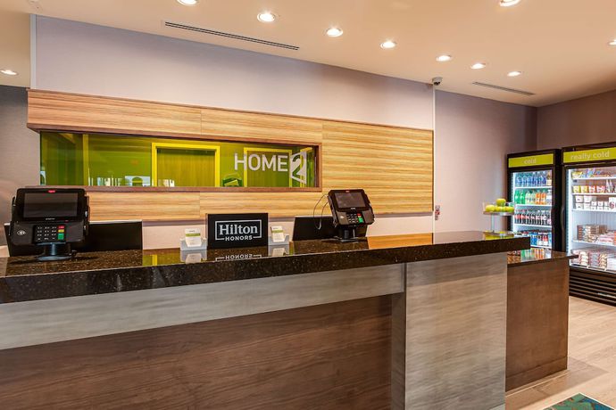 Imagen de los interiores del Hotel Home2 Suites By Hilton Nashville Bellevue. Foto 16
