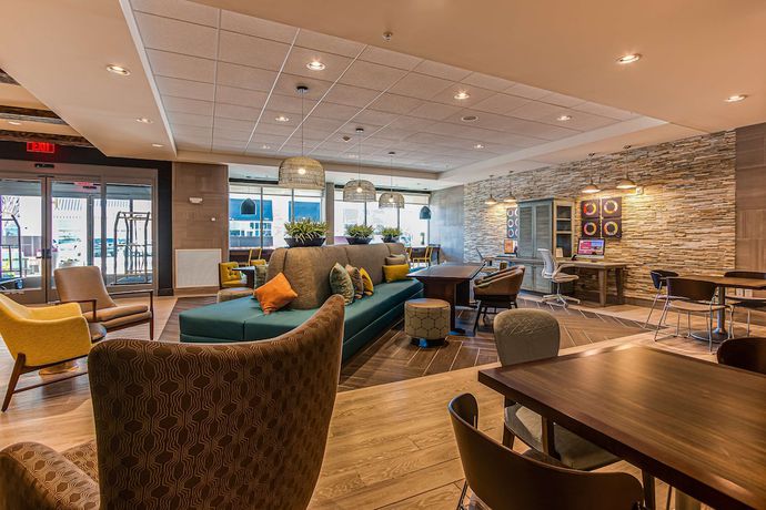 Imagen de los interiores del Hotel Home2 Suites By Hilton Nashville Bellevue. Foto 20