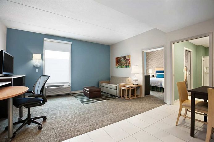 Imagen de los interiores del Hotel Home2 Suites By Hilton Nashville-airport. Foto 15