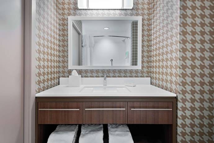 Imagen de la habitación del Hotel Home2 Suites By Hilton Orlando Near Universal. Foto 11