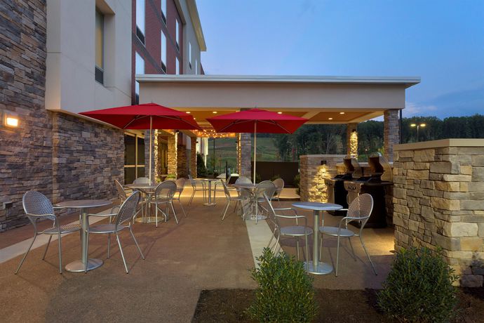 Imagen de los interiores del Hotel Home2 Suites By Hilton Pittsburgh Cranberry. Foto 16