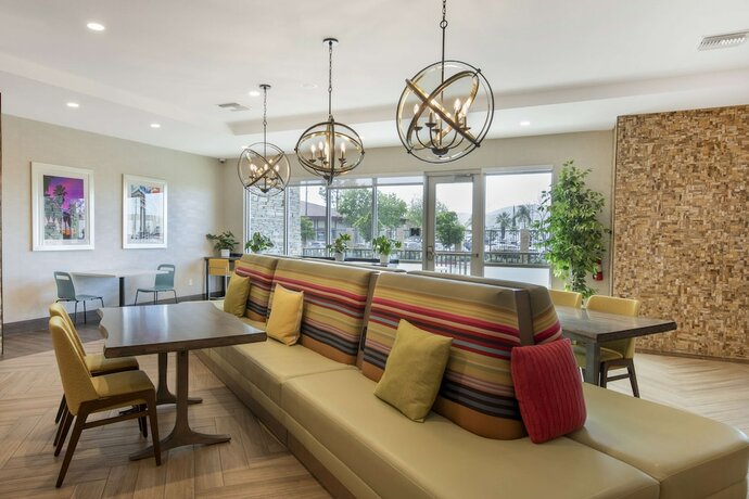 Imagen general del Hotel Home2 Suites By Hilton Redlands Loma Linda. Foto 2