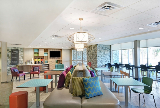 Imagen de los interiores del Hotel Home2 Suites By Hilton Richmond Hilll Savannah I-95. Foto 13