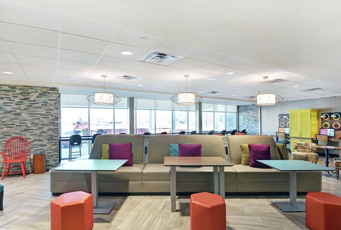 Imagen de los interiores del Hotel Home2 Suites By Hilton Richmond Hilll Savannah I-95. Foto 15