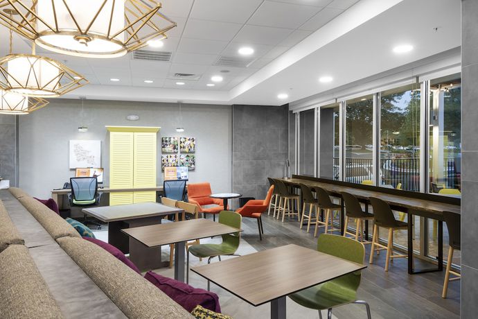 Imagen de los interiores del Hotel Home2 Suites By Hilton Roswell, Ga. Foto 20