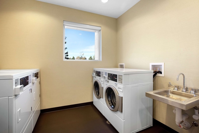 Imagen de los interiores del Hotel Home2 Suites By Hilton Salt Lake City/west Valley City, Ut. Foto 17
