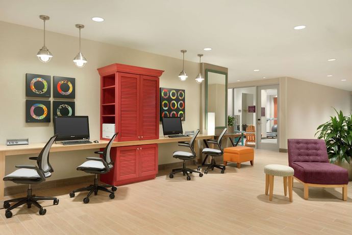 Imagen de los interiores del Hotel Home2 Suites By Hilton Saratoga/malta. Foto 17