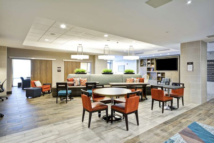 Imagen de los interiores del Hotel Home2 Suites By Hilton St. Simon's Island. Foto 16