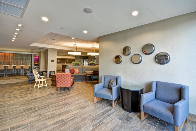 Imagen de los interiores del Hotel Home2 Suites By Hilton St. Simon's Island. Foto 20