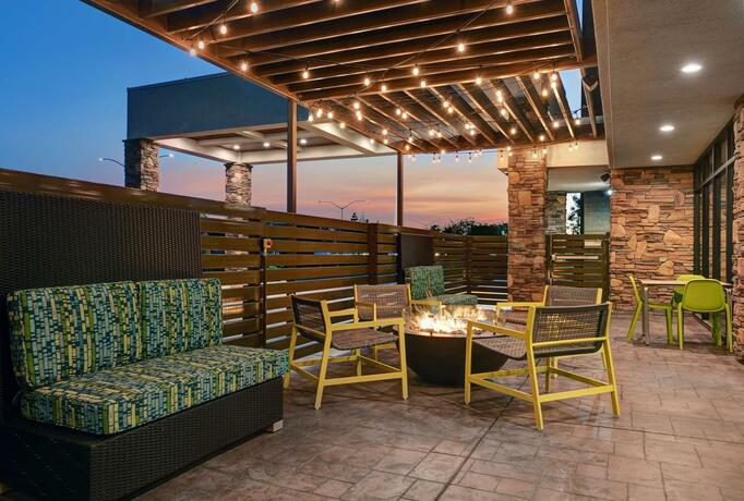 Imagen general del Hotel Home2 Suites By Hilton Tracy, Ca. Foto 31