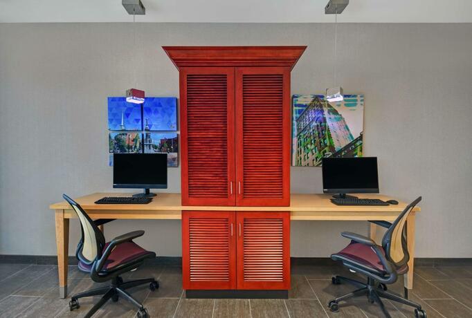 Imagen general del Hotel Home2 Suites By Hilton Utica, Ny. Foto 43