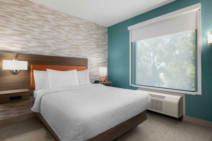 Imagen de la habitación del Hotel Home2 Suites By Hilton Virginia Beach Princess Anne. Foto 14