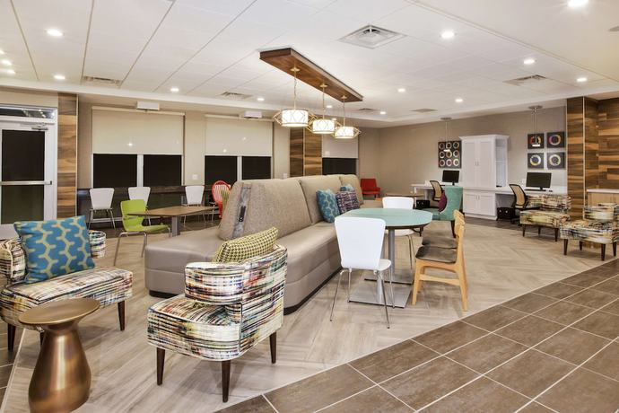 Imagen de los interiores del Hotel Home2 Suites By Hilton West Bloomfield Detroit. Foto 14