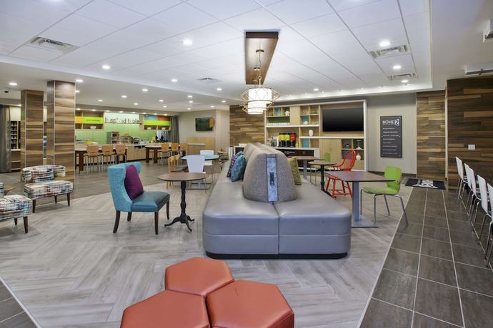 Imagen de los interiores del Hotel Home2 Suites By Hilton West Bloomfield Detroit. Foto 18