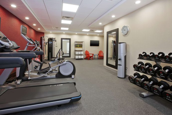 Imagen de los interiores del Hotel Home2 Suites By Hilton West Bloomfield Detroit. Foto 19