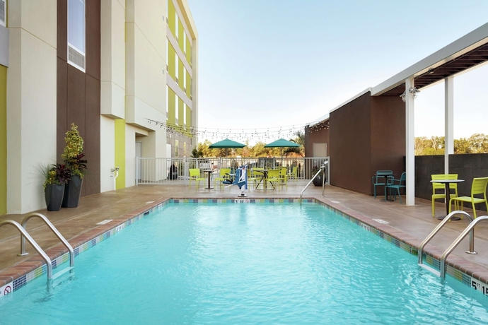 Imagen de la piscina del Hotel Home2 Suites By Hilton West Monroe. Foto 19