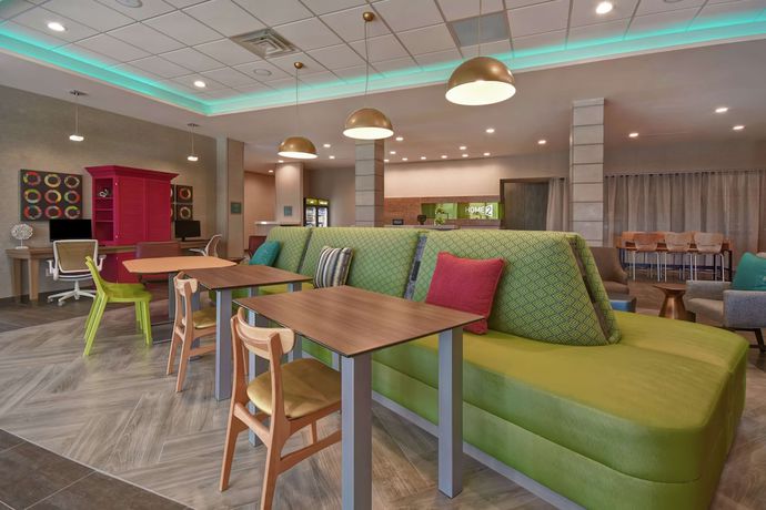 Imagen de los interiores del Hotel Home2 Suites By Hilton Wichita Northeast. Foto 18