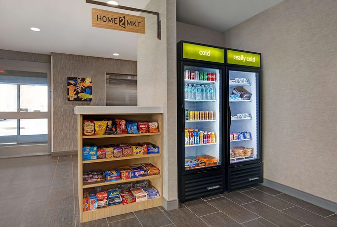 Imagen de los interiores del Hotel Home2 Suites By Hilton Yuma Pivot Point. Foto 16