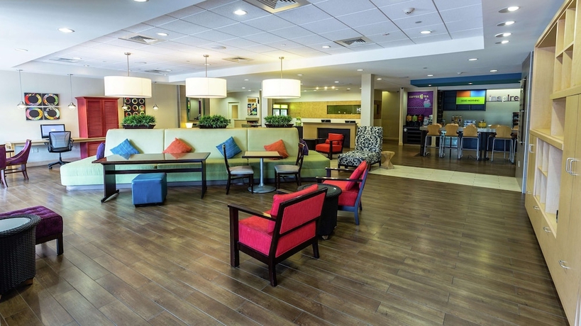 Imagen de los interiores del Hotel Home2 Suites Charlotte I-77 South, Nc. Foto 14