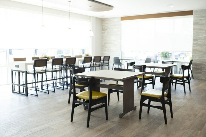 Imagen del bar/restaurante del Hotel Home2 Suites Downtown Nashville/metrocenter. Foto 11