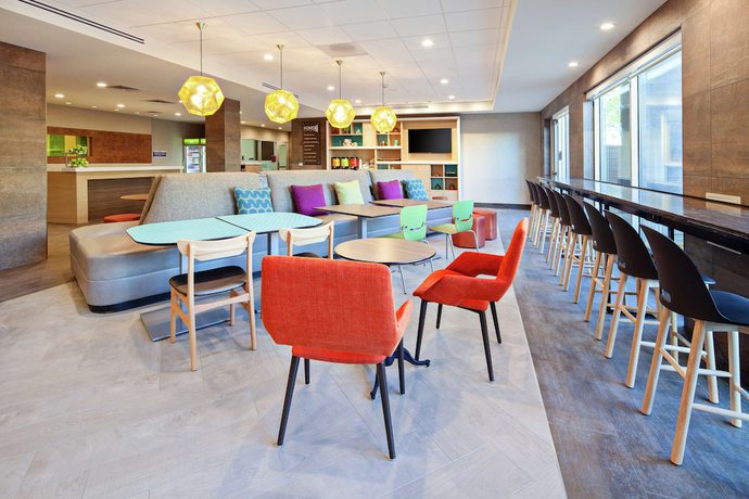 Imagen de los interiores del Hotel Home2 Suites by Hilton Alameda Oakland Airport. Foto 20