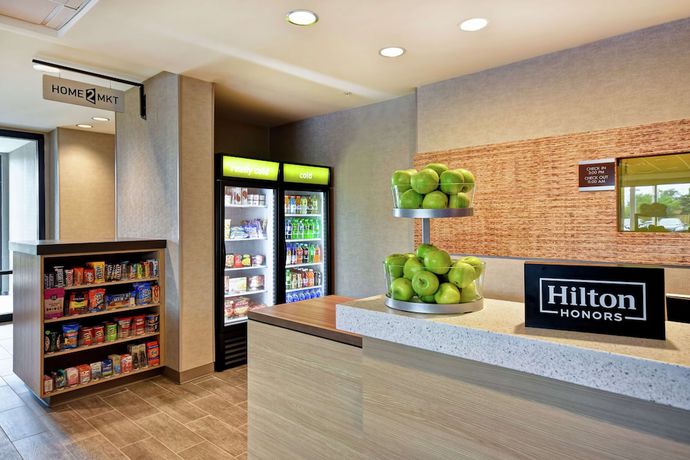 Imagen de los interiores del Hotel Home2 Suites by Hilton Amherst Buffalo. Foto 17