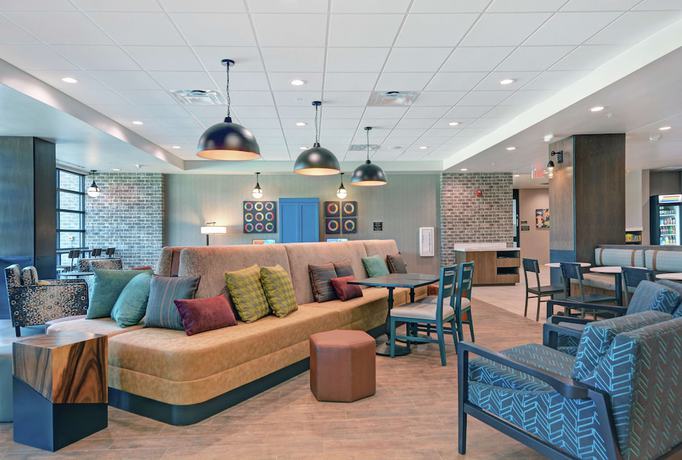 Imagen de los interiores del Hotel Home2 Suites by Hilton Bettendorf Quad Cities. Foto 20