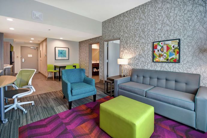 Imagen de la habitación del Hotel Home2 Suites by Hilton Birmingham Fultondale. Foto 11